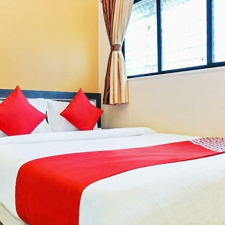 Oyo 29634 Hotel Navalai Pride รัตนากีรี ภายนอก รูปภาพ