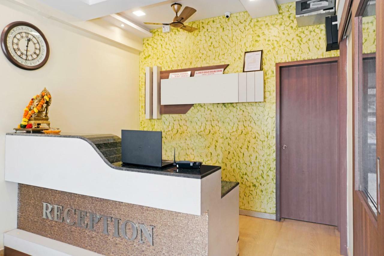Oyo 29634 Hotel Navalai Pride รัตนากีรี ภายนอก รูปภาพ